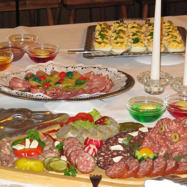 Partyservice von Hotel und Landgaststätte Schlaitz - ein Unternehmen der Agrarprodukte aus Schlaitz GmbH in Muldestausee